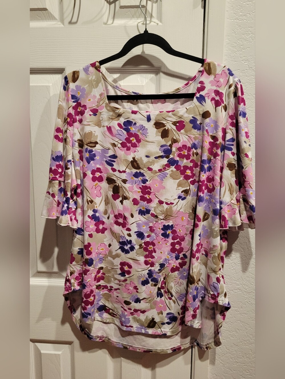 Floral Square Neck Women's Top in Pink and Cream